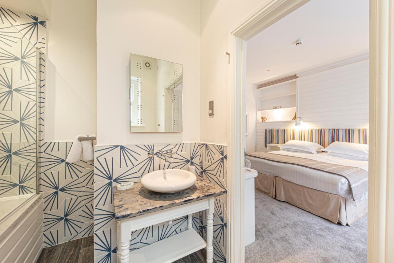 Escape Boutique B&B Llandudno Exteriör bild